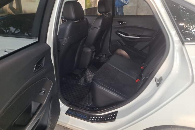 Used Ford Escort 2019 Revised Version 1.5L Automatic Enjoyment Type China VI Standard Left Rear Seat