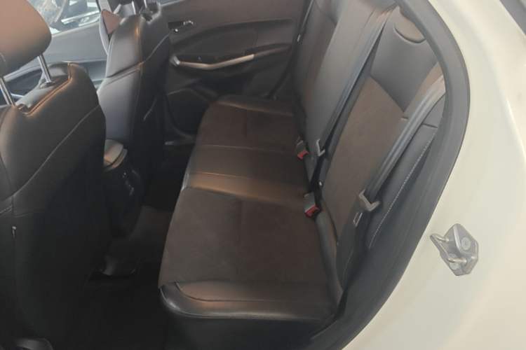 Used Ford Escort 2019 Revised Version 1.5L Automatic Enjoyment Type China VI Standard Left Rear Seat