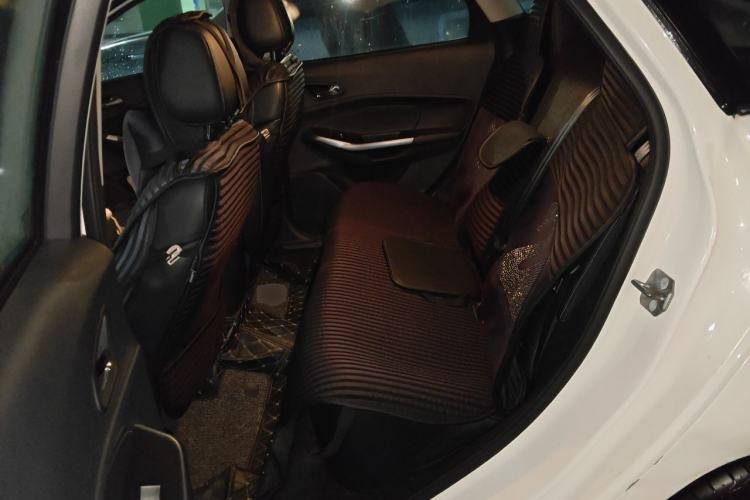 Used Ford Escort 2019 Revised Version 1.5L Automatic Enjoyment Type China VI Standard Left Rear Seat