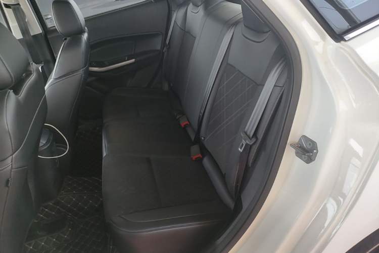 Used Ford Escort 2019 Revised Version 1.5L Automatic Enjoyment Type China VI Standard Left Rear Seat