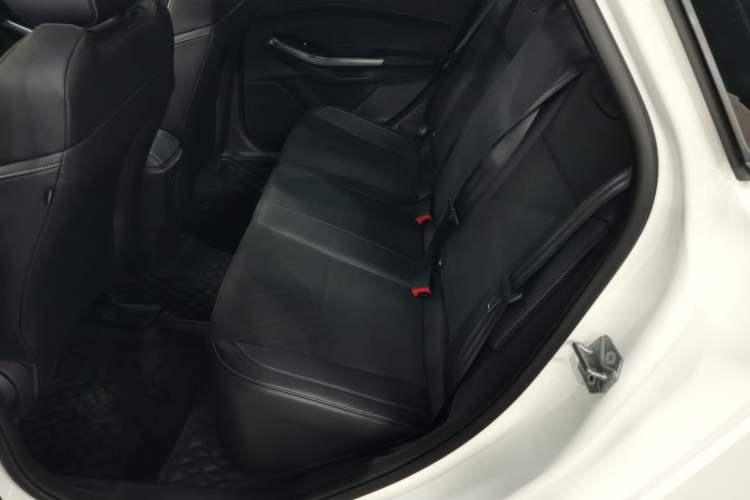Used Ford Escort 2019 Revised Version 1.5L Automatic Enjoyment Type China VI Standard Left Rear Seat