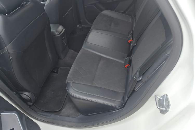 Used Ford Escort 2019 Revised Version 1.5L Automatic Enjoyment Type China VI Standard Left Rear Seat