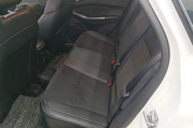 Used Ford Escort 2019 Revised Version 1.5L Automatic Enjoyment Type China VI Standard Left Rear Seat