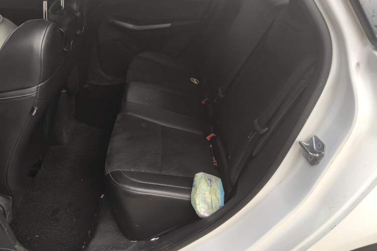 Used Ford Escort 2019 Revised Version 1.5L Automatic Enjoyment Type China V Standard Left Rear Seat