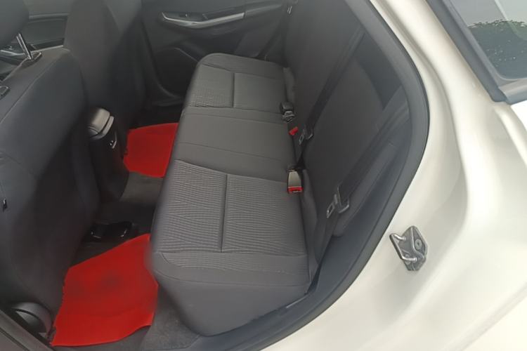 Used Ford Escort 2019 Revised 1.5L Automatic ZhiXiang Version China VI Standard Left Rear Seat