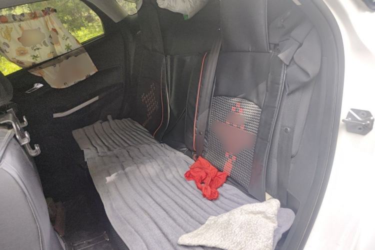 Used Ford Escort 2019 Revised 1.5L Automatic ZhiXiang Version China VI Standard Left Rear Seat