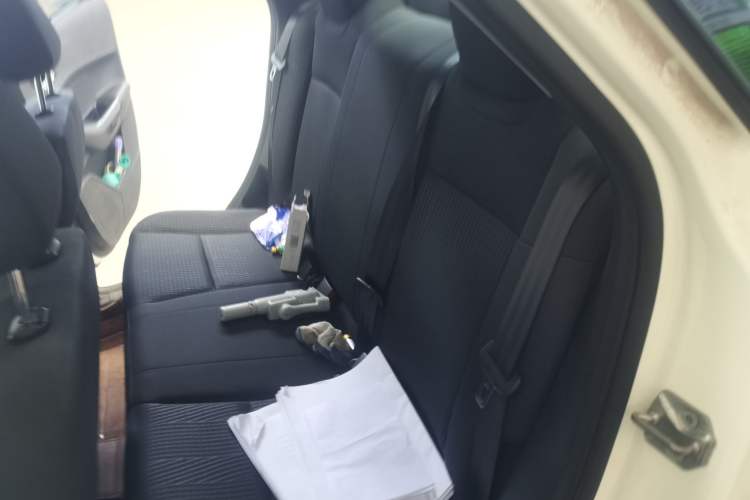 Used Ford Escort 2019 Revised 1.5L Automatic ZhiXiang Version China VI Standard Left Rear Seat