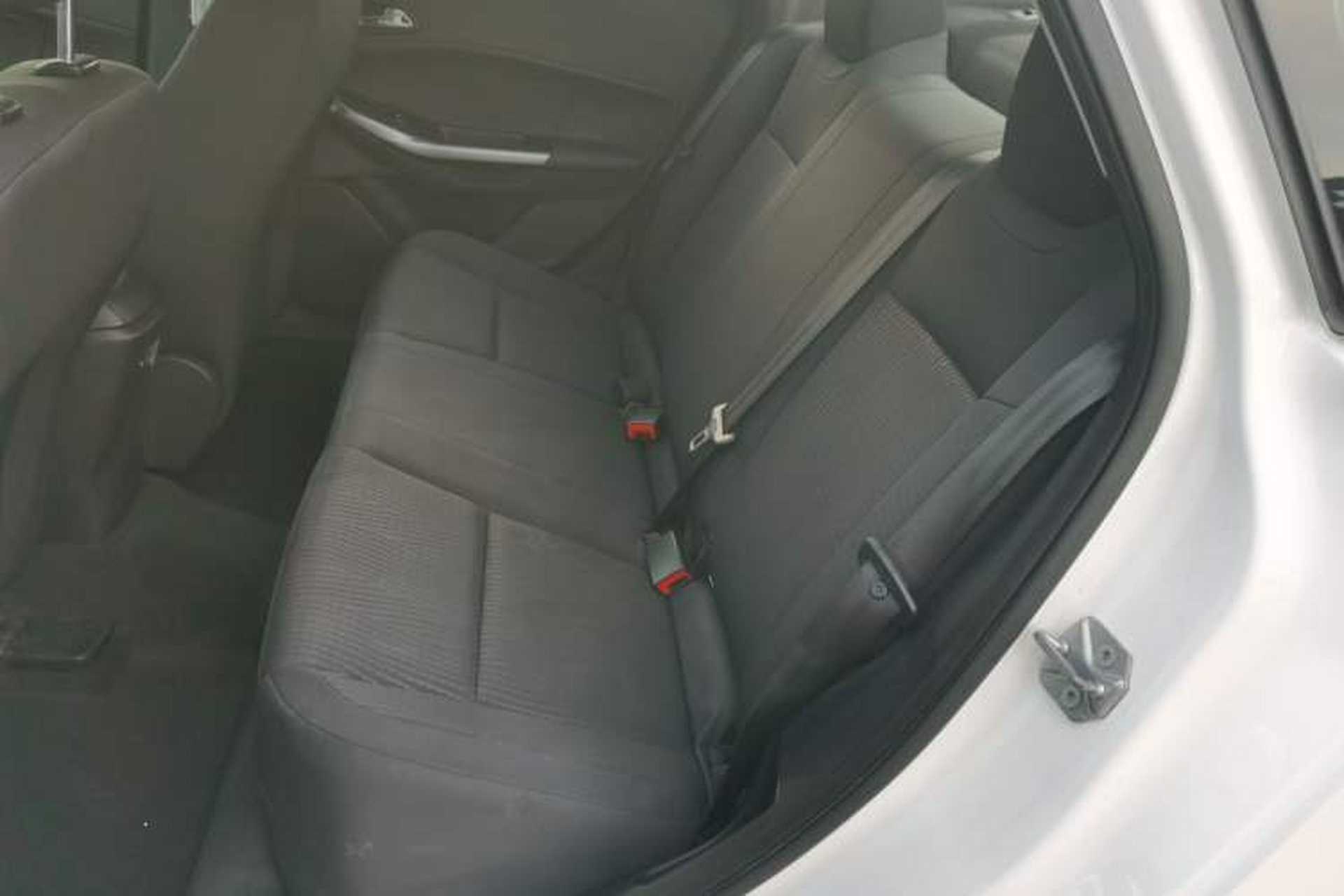 Used Ford Escort 2019 Revised Version 1.5L Manual Quality Enjoyment Type China VI Standard Left Rear Seat