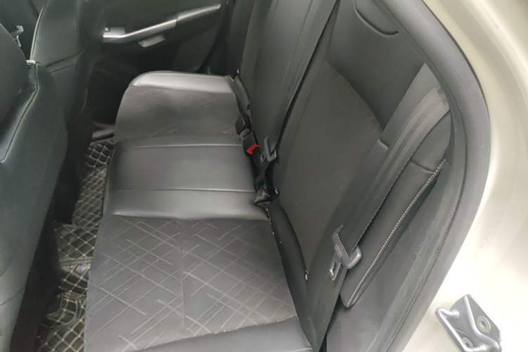 Used Ford Escort 2019 Revised Version 1.5L Automatic Enjoyment Type China VI Standard Left Rear Seat