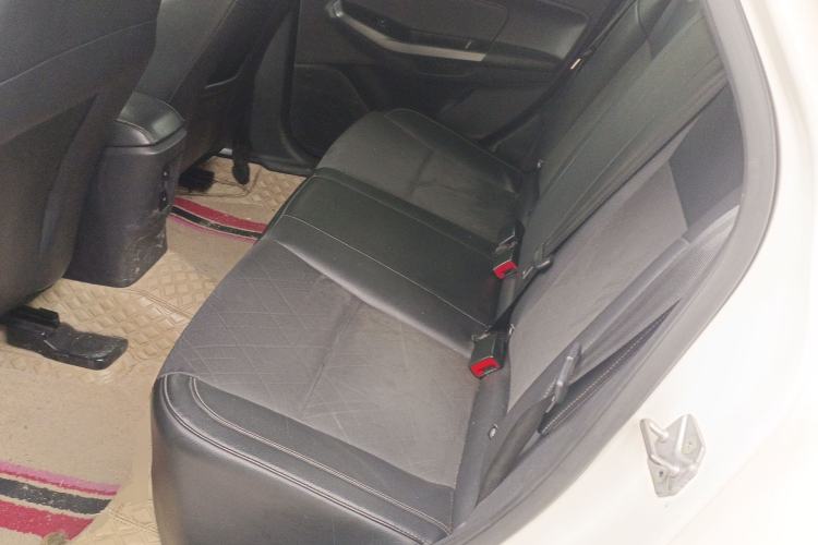 Used Ford Escort 2019 Revised Version 1.5L Automatic Enjoyment Type China VI Standard Left Rear Seat