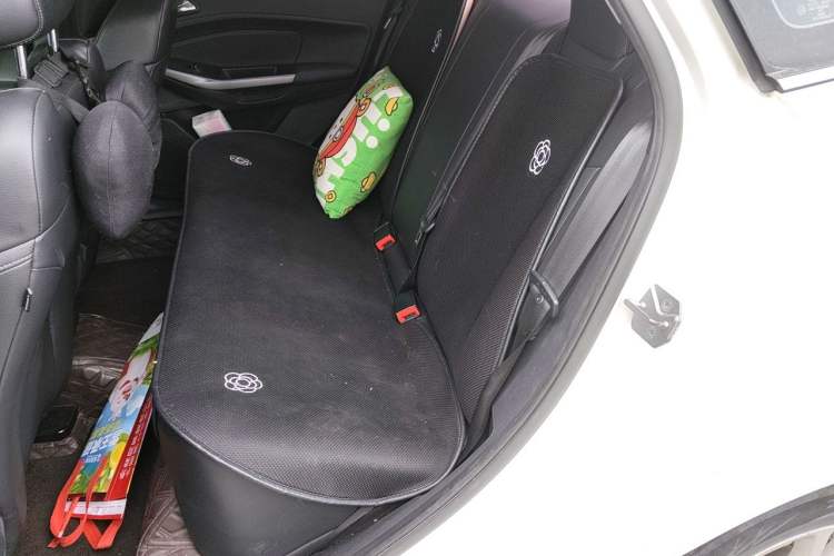 Used Ford Escort 2019 Revised Version 1.5L Automatic Enjoyment Type China VI Standard Left Rear Seat
