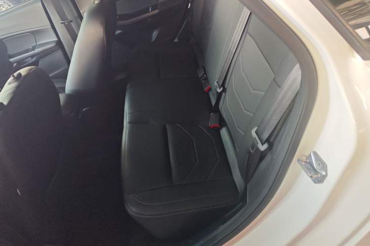 Used Ford Escort 2019 Revised 1.5L Automatic ZhiXiang Version China VI Standard Left Rear Seat