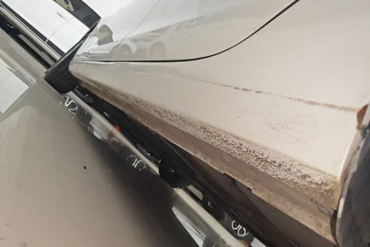 Used Ford Escort 2019 Revised 1.5L Automatic ZhiXiang Version (Tire Pressure Monitoring) China VI Standard Left Side Sill