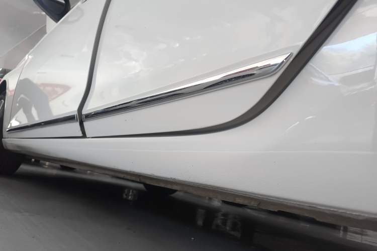 Used Ford Escort 2019 Revised Version 1.5L Automatic Enjoyment Type China VI Standard Left Side Sill