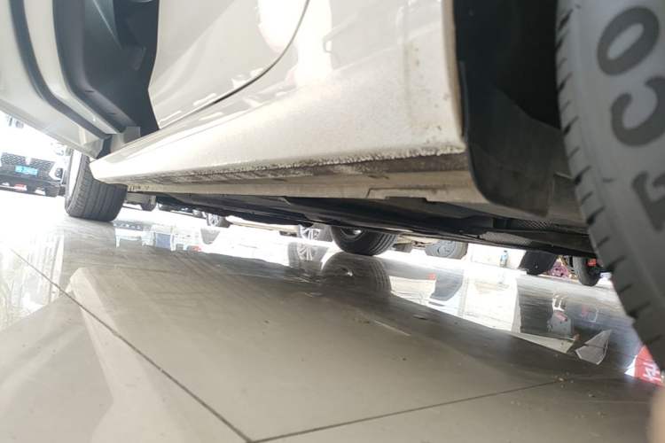 Used Ford Escort 2019 Revised 1.5L Automatic ZhiXiang Version (Tire Pressure Monitoring) China VI Standard Left Side Sill