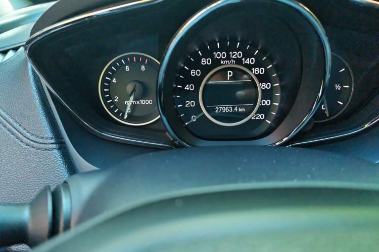 Used Ford Escort 2019 Revised Version 1.5L Automatic Enjoyment Type China VI Standard Odometer Close Up