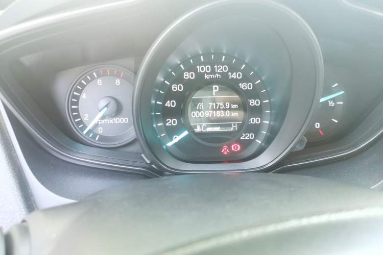 Used Ford Escort 2019 Revised 1.5L Automatic ZhiXiang Version (Tire Pressure Monitoring) China VI Standard Odometer Close Up