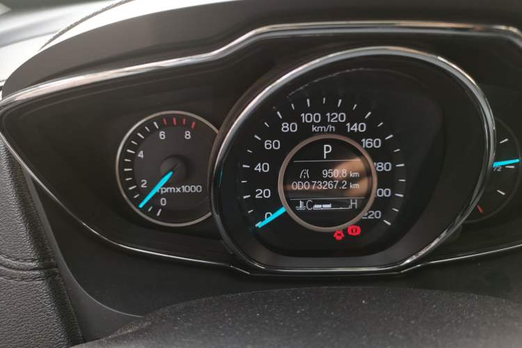 Used Ford Escort 2019 Revised Version 1.5L Automatic Enjoyment Type China VI Standard Odometer Close Up