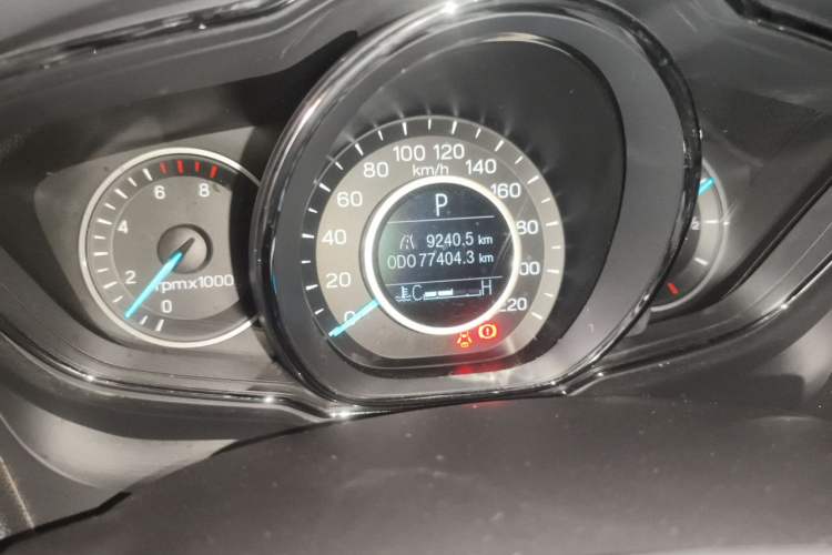 Used Ford Escort 2019 Revised Version 1.5L Automatic Enjoyment Type China VI Standard Odometer Close Up