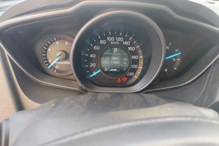 Used Ford Escort 2019 1.5L Automatic ZhiXiang Model Odometer Close Up