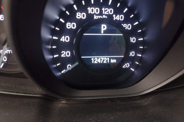 Used Ford Escort 2019 Revised 1.5L Automatic ZhiXiang Version (Tire Pressure Monitoring) China VI Standard Odometer Close Up