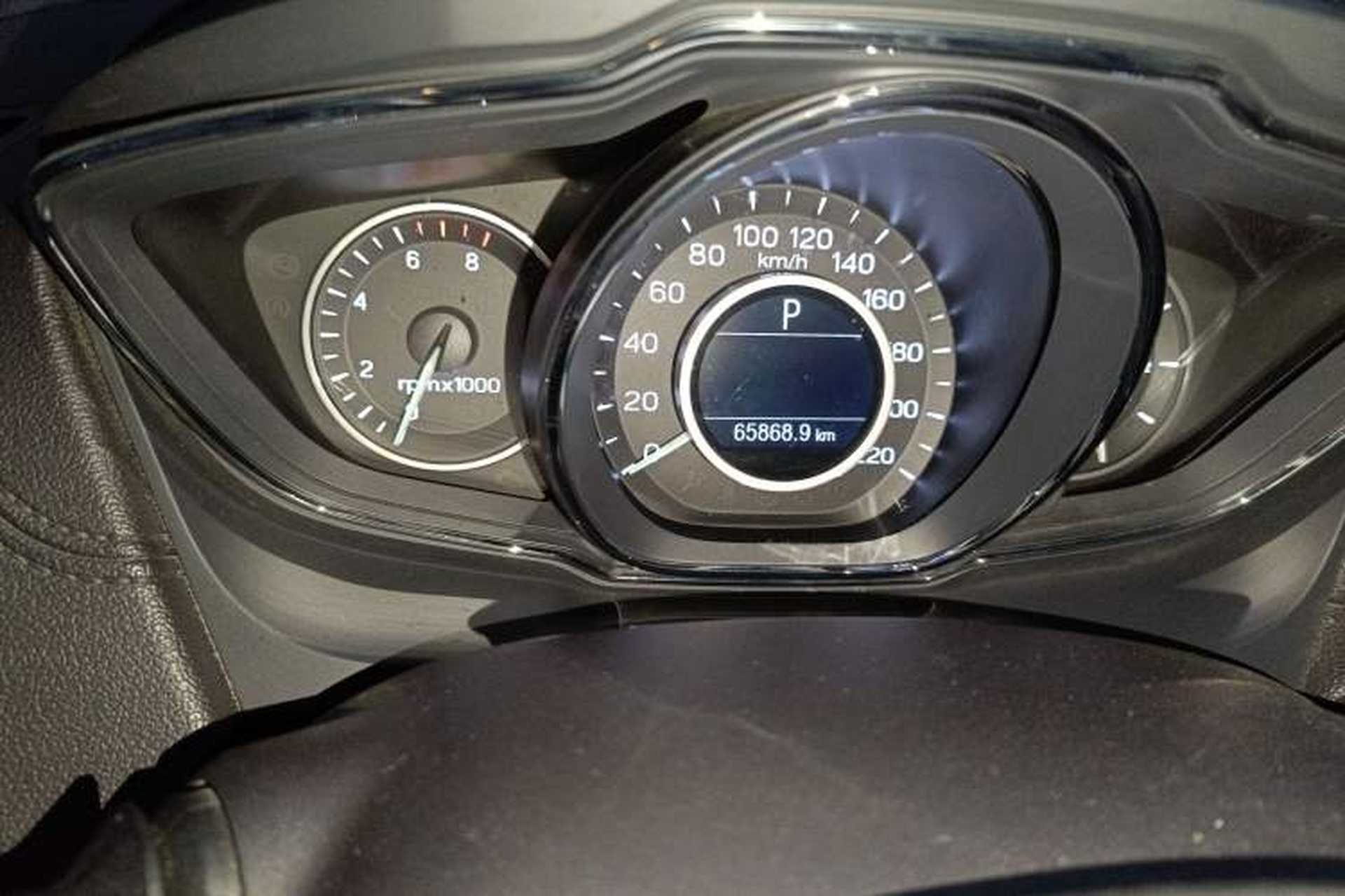 Used Ford Escort 2019 Revised Version 1.5L Automatic Enjoyment Type China VI Standard Odometer Close Up