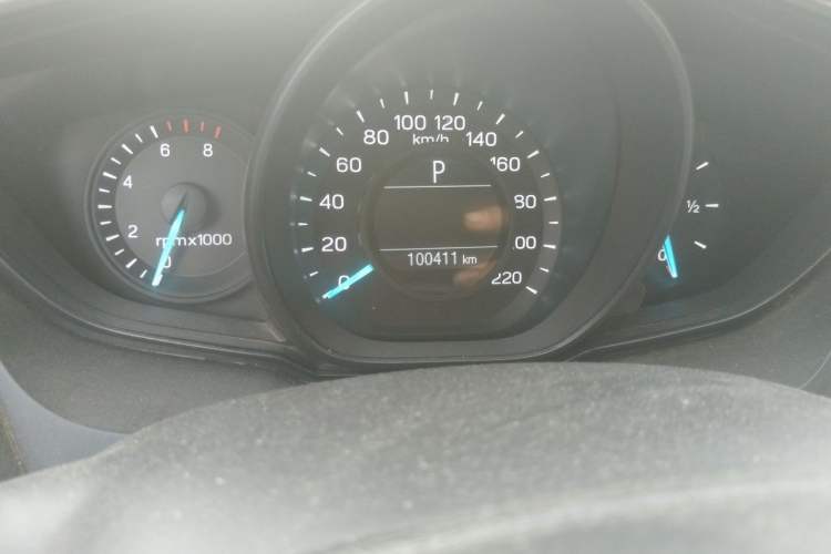 Used Ford Escort 2019 1.5L Automatic ZhiXiang Model Odometer Close Up