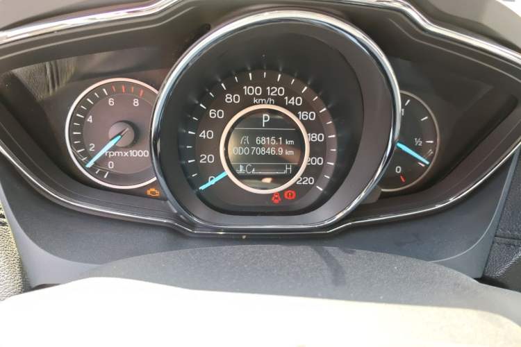 Used Ford Escort 2019 Revised Version 1.5L Automatic Enjoyment Type China VI Standard Odometer Close Up