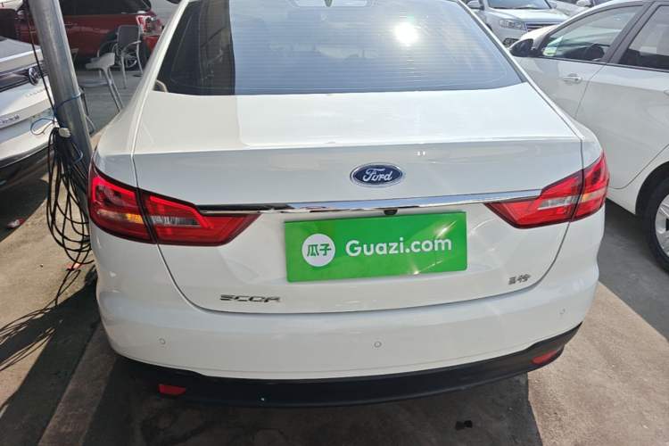 Used Ford Escort 2019 Revised Version 1.5L Automatic Enjoyment Type China VI Standard Rear