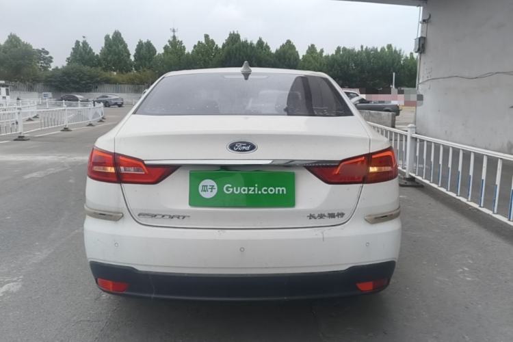Used Ford Escort 2019 1.5L Manual ZhiXiang Version Rear