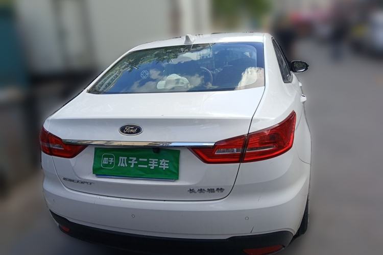 Used Ford Escort 2019 1.5L Manual ZhiXiang Version Rear