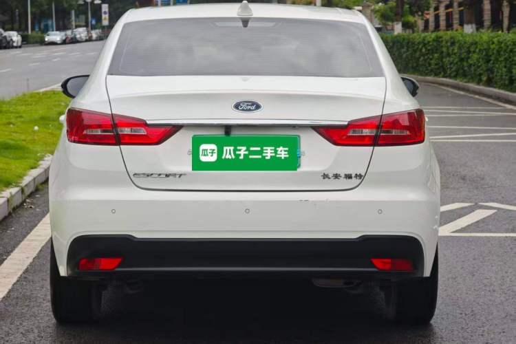 Used Ford Escort 2019 1.5L Automatic ZhiXiang Model Rear