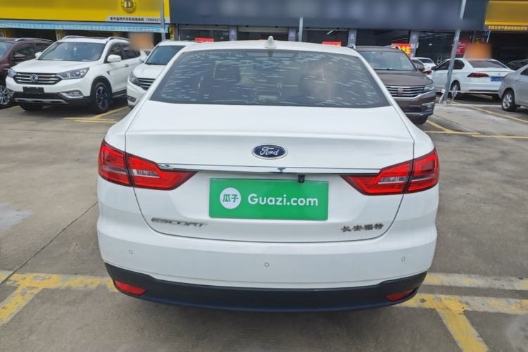 Used Ford Escort 2019 Revised 1.5L Automatic ZhiXiang Version (Tire Pressure Monitoring) China VI Standard Rear
