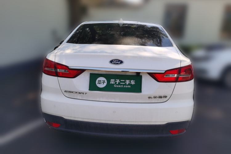 Used Ford Escort 2019 Revised 1.5L Automatic ZhiXiang Version (Tire Pressure Monitoring) China VI Standard Rear
