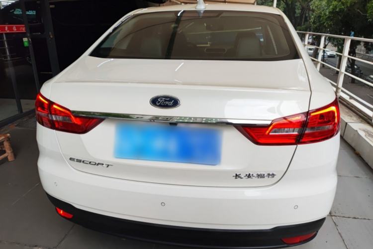 Used Ford Escort 2019 Revised Version 1.5L Automatic Enjoyment Type China VI Standard Rear