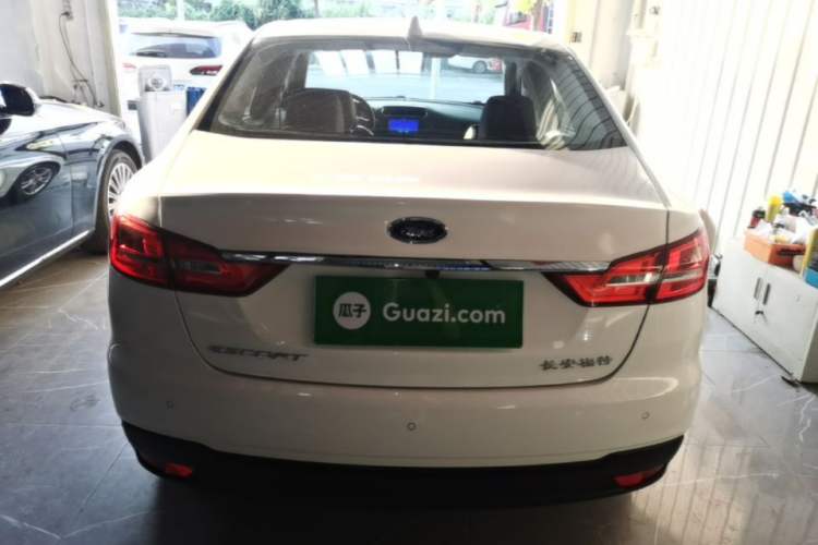 Used Ford Escort 2019 Revised Version 1.5L Automatic Enjoyment Type China VI Standard Rear