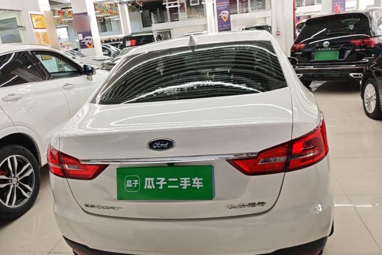 Used Ford Escort 2019 Revised Version 1.5L Automatic Enjoyment Type China VI Standard Rear