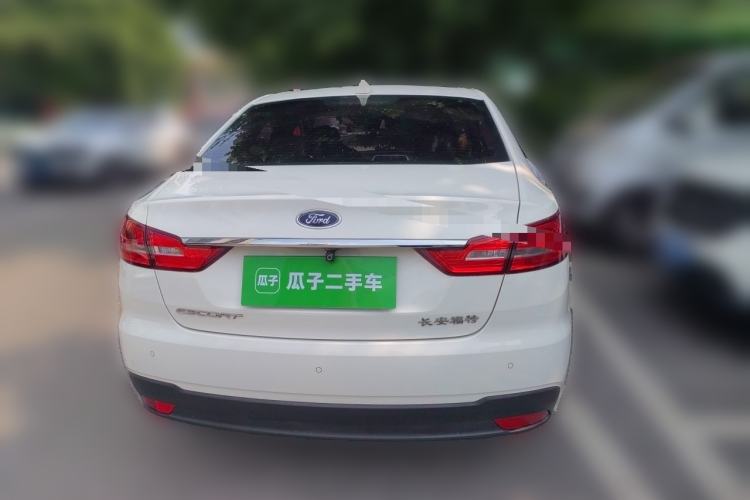 Used Ford Escort 2019 Revised Version 1.5L Manual "Quality Enjoyment" Trim (Tire Pressure Monitoring) China VI Standard Rear