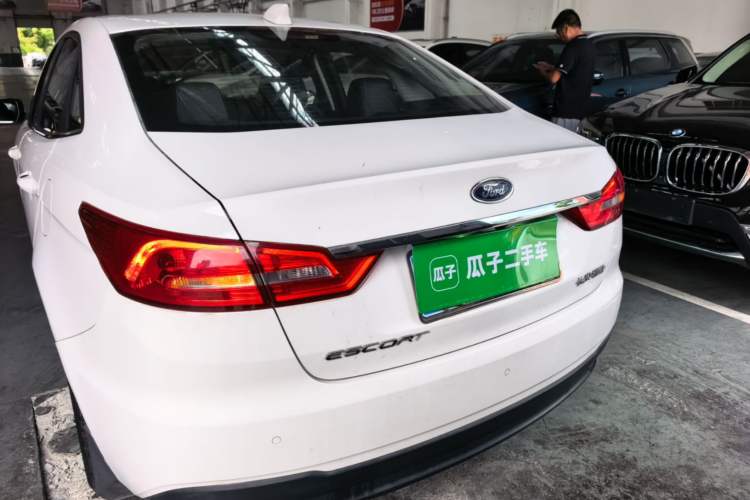 Used Ford Escort 2019 Revised Version 1.5L Automatic Enjoyment Type China VI Standard Rear