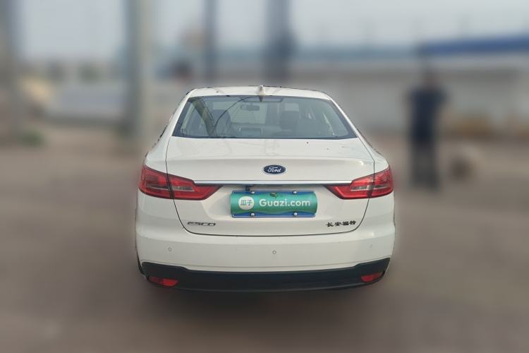 Used Ford Escort 2019 1.5L Manual ZhiXiang Version Rear