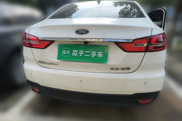 Used Ford Escort 2019 Revised Version 1.5L Automatic Enjoyment Type China VI Standard Rear