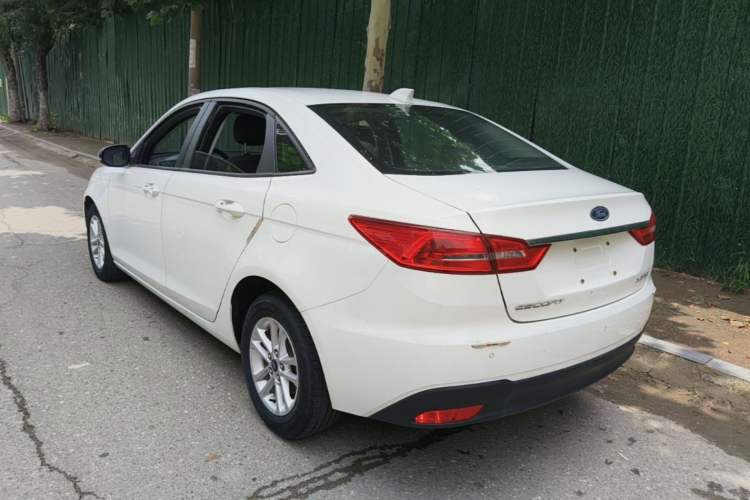 Used Ford Escort 2019 Revised 1.5L Automatic ZhiXiang Version (Tire Pressure Monitoring) China VI Standard Rear Left 45 Deg