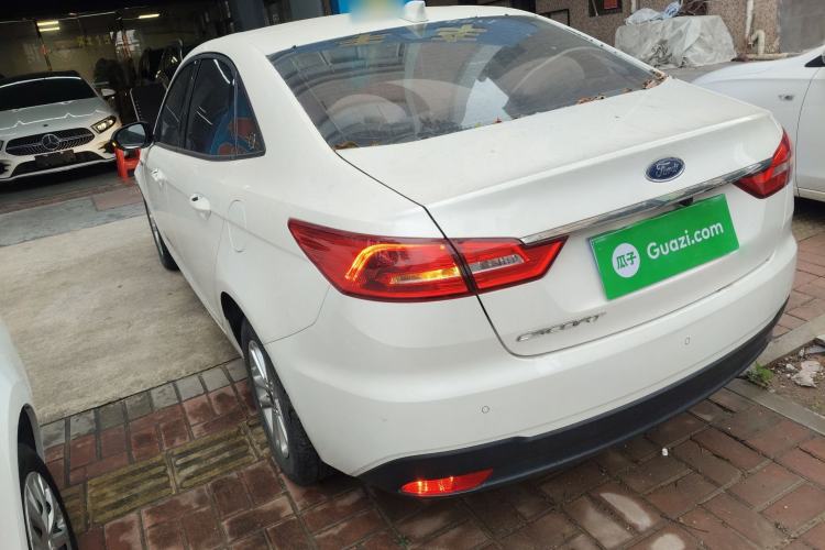 Used Ford Escort 2019 Revised 1.5L Automatic ZhiXiang Version (Tire Pressure Monitoring) China VI Standard Rear Left 45 Deg