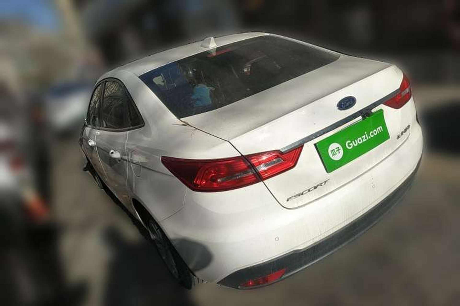Used Ford Escort 2019 Revised 1.5L Automatic ZhiXiang Version (Tire Pressure Monitoring) China VI Standard Rear Left 45 Deg