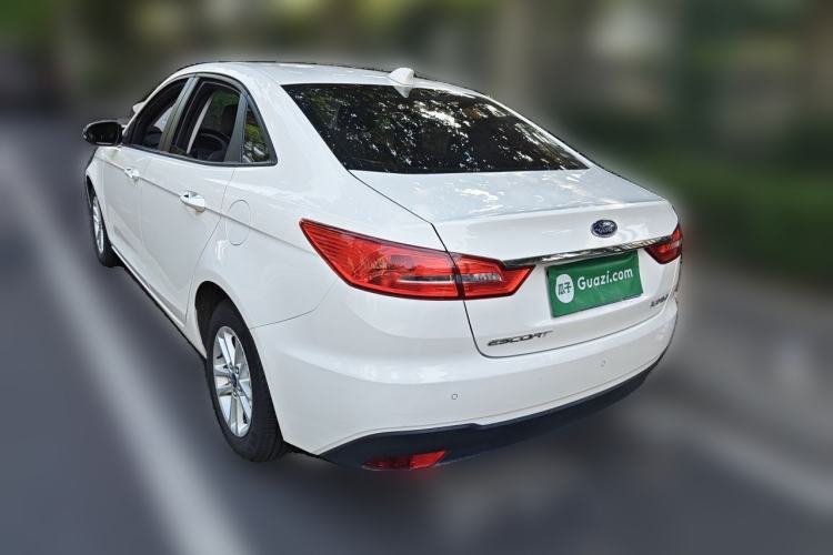 Used Ford Escort 2019 Revised 1.5L Automatic ZhiXiang Version (Tire Pressure Monitoring) China VI Standard Rear Left 45 Deg