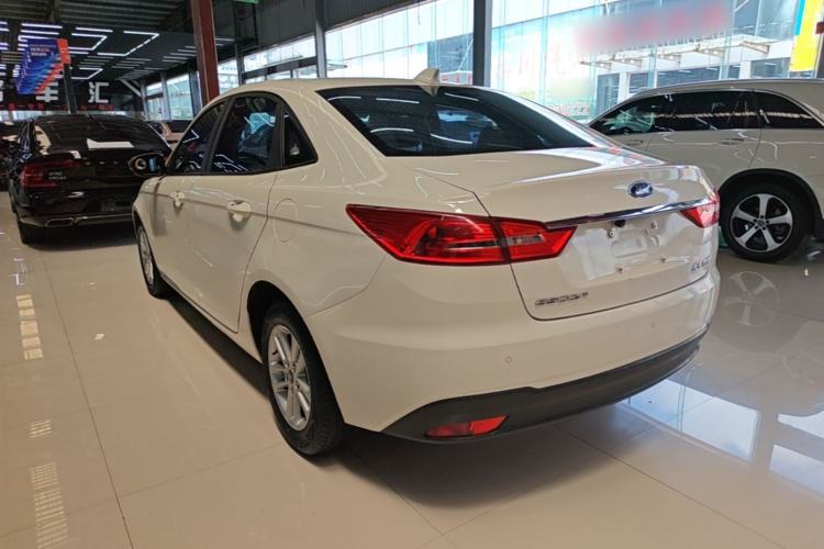 Used Ford Escort 2019 Revised Version 1.5L Manual Quality Enjoyment Type China VI Standard Rear Left 45 Deg