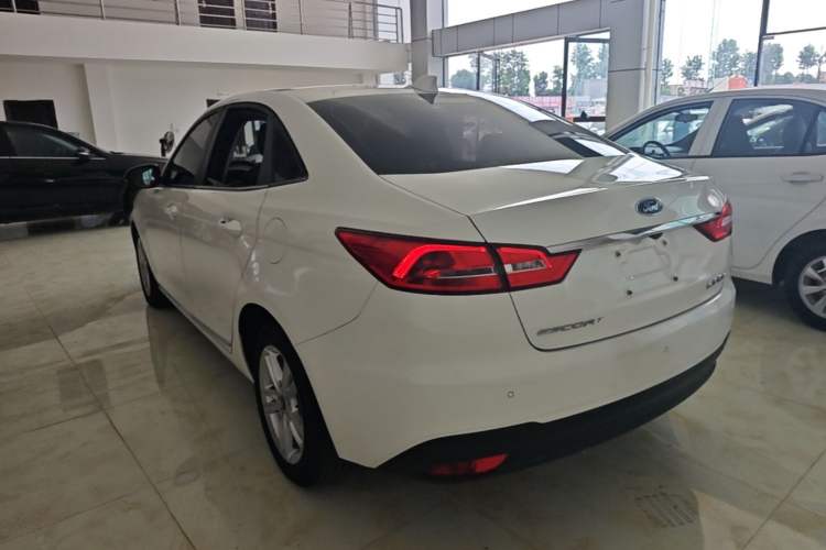 Used Ford Escort 2019 Revised Version 1.5L Automatic Enjoyment Type China VI Standard Rear Left 45 Deg