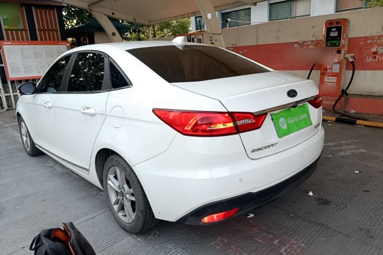 Used Ford Escort 2019 Revised Version 1.5L Automatic Enjoyment Type China VI Standard Rear Left 45 Deg