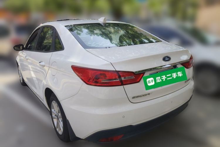Used Ford Escort 2019 Revised 1.5L Automatic ZhiXiang Version (Tire Pressure Monitoring) China VI Standard Rear Left 45 Deg