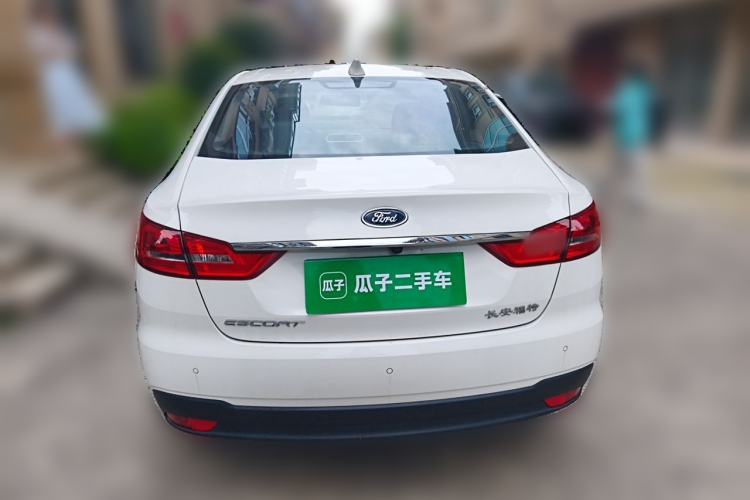 Used Ford Escort 2019 Revised 1.5L Automatic ZhiXiang Version (Tire Pressure Monitoring) China VI Standard Rear